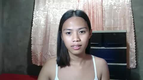 lovely_yvoneslutty online show from 09.30.25