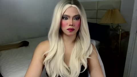 Snapshot of lovelycarel_777 chatting on 11.09.25 LOVELY CAREL 777 online show from 11.09.25