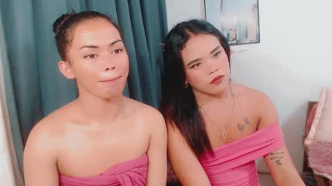 Snapshot of lovelydollsandra chatting on 02.14.25 lovelydollsandra online show from 02.14.25