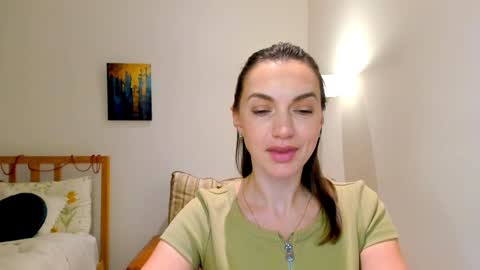 Mia online show from 12.24.24