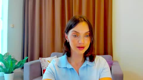 Mia online show from 11.13.25