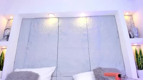 Lovely online show from 03.11.26