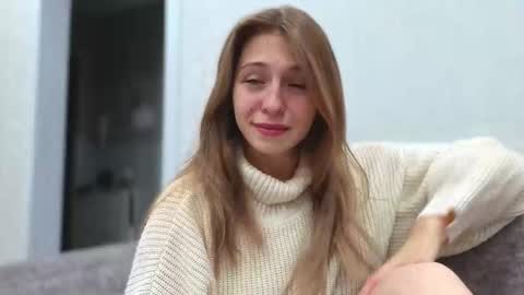 Kate only online show from 09.21.25