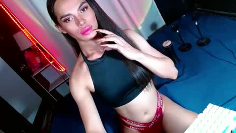 lovelymiss_shyna11 online show from 01.06.25