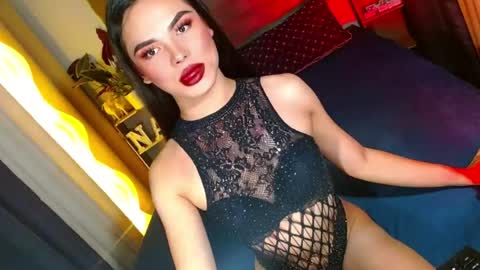 Snapshot of lovelymiss_shyna11 chatting on 07.26.26 lovelymiss_shyna11 online show from 07.26.26