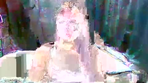 Snapshot of lovelypinay2 chatting on 12.25.24 lovelypinay2 online show from 12.25.24