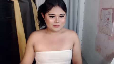 lovely online show from 04.21.26