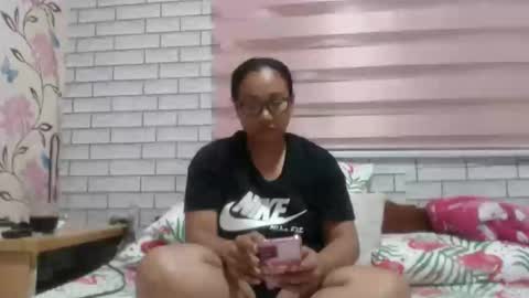 Angelquey online show from 02.21.25