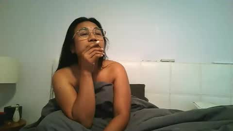 Angelquey online show from 03.12.26