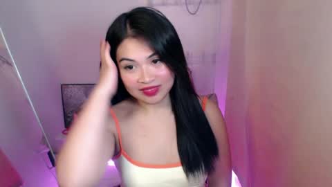 Snapshot of lovelyrhean chatting on 07.07.26 Rhean online show from 07.07.26