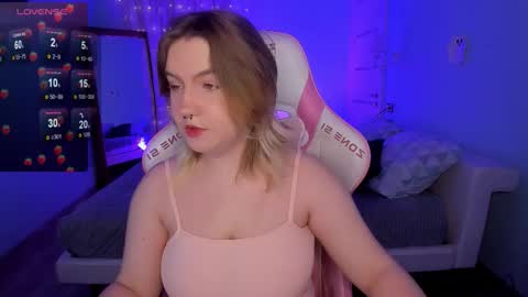 Julia  online show from 11.25.25