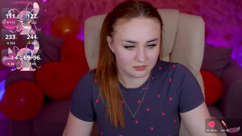 Snapshot of lovelyybell chatting on 02.09.26 B E L L online show from 02.09.26