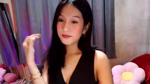 Snapshot of loveme_fiona chatting on 10.10.25 loveme_fiona online show from 10.10.25