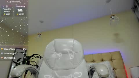 loverboy8_ online show from 03.04.25