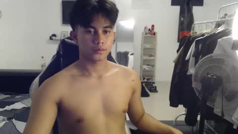 loverboyph04 online show from 10.15.25