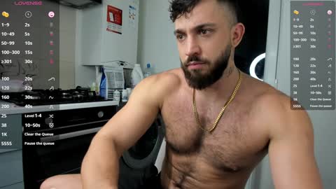 Snapshot of lovermike_ chatting on 12.09.24 Mike online show from 12.09.24