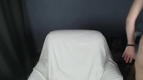 Snapshot of lovers613228 chatting on 01.17.25 lovers613228 online show from 01.17.25