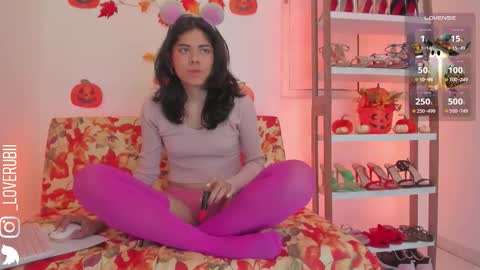 loverubii online show from 10.24.25