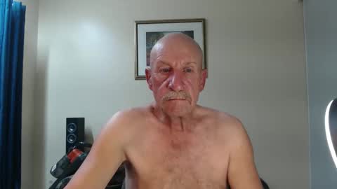 Lovesblackazz online show from 04.18.26