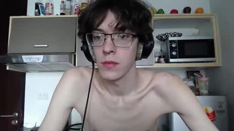 LovesomeCookie online show from 10.10.25