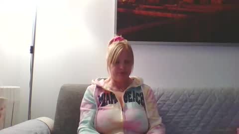 Marlyn online show from 10.09.25