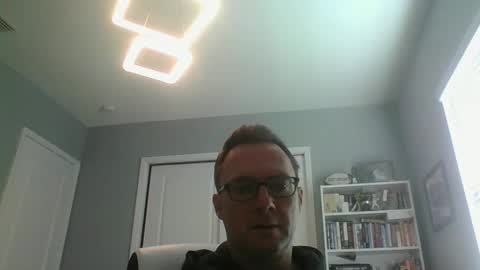 lovethewomen10 online show from 03.12.25