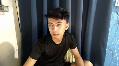 lovetosuckxox online show from 02.25.25