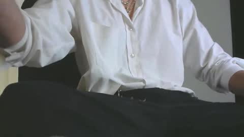 lovexjuxn77 online show from 02.15.26