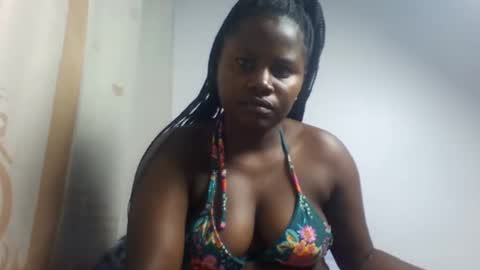 lovie_paula online show from 09.17.25