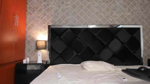 Darcy online show from 02.25.25