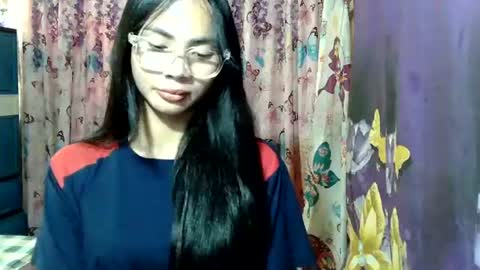 Snapshot of loving_rhean chatting on 07.24.26 loving_rhean online show from 07.24.26