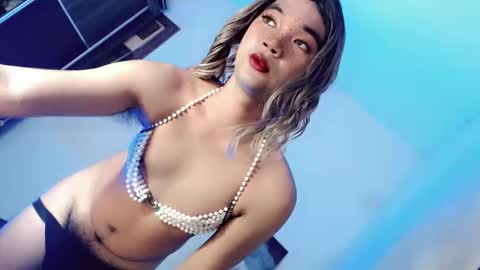 Lovingmonaru969 online show from 10.29.25