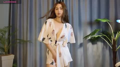 lowkeywild_ online show from 06.19.26