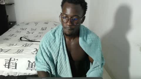 Lowmay palacios online show from 03.25.26