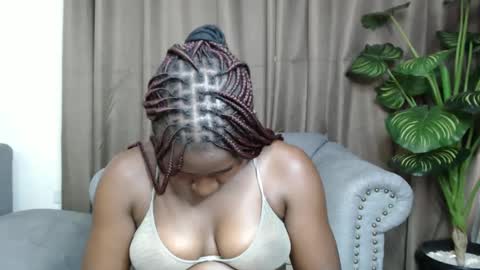 loyalcutie online show from 01.18.25