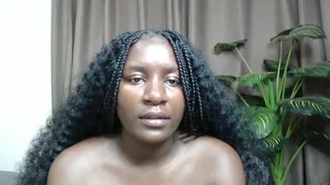 loyalcutie online show from 03.04.25