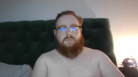 Snapshot of lpoolnurse01 chatting on 02.14.25 lpoolnurse01 online show from 02.14.25