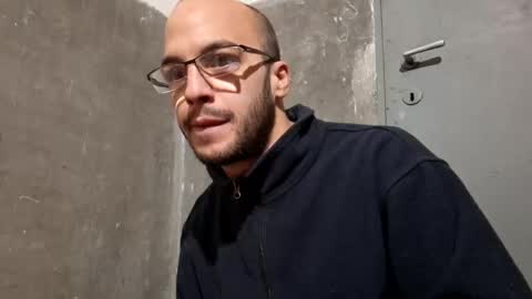 Snapshot of lshot_d chatting on 10.13.25 Lshot D online show from 10.13.25