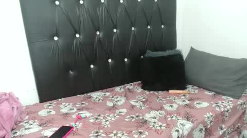 Snapshot of lsnnickykhanyile chatting on 10.06.25 lsnnickykhanyile online show from 10.06.25