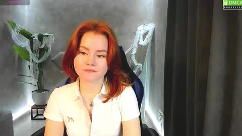 Snapshot of lu_muon chatting on 10.23.25 lu_muon online show from 10.23.25