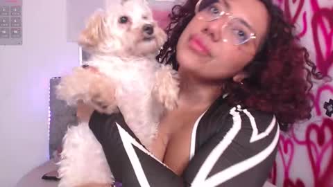 Luana grey1 on ig online show from 02.28.25