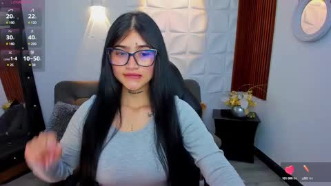 Luana online show from 02.11.25