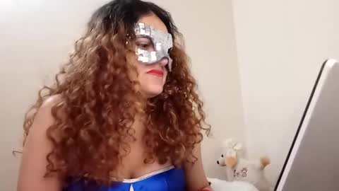 luanapowerful online show from 10.05.25