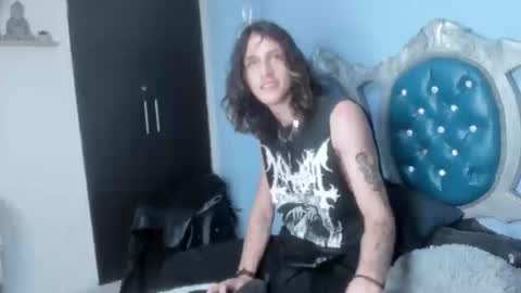 luaus18 online show from 09.25.25