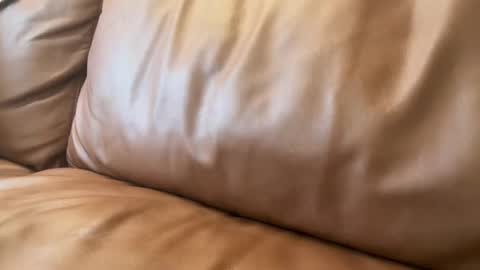 Snapshot of luca1010101010 chatting on 10.05.25 luca1010101010 online show from 10.05.25