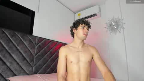 Snapshot of luca_ferrer_ chatting on 02.22.25 Luca Ferrer online show from 02.22.25