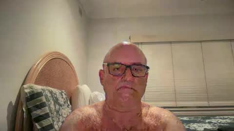 lucas10004 online show from 12.17.24