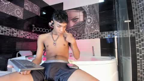 lucas_blaze3 online show from 09.24.25