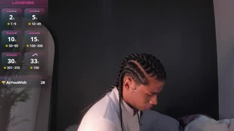 Snapshot of lucas_eevans07 chatting on 10.10.25 online show from 10.10.25