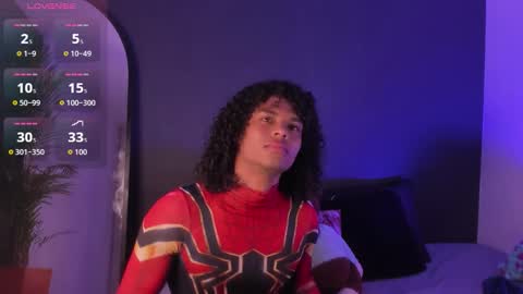 Snapshot of lucas_eevans07 chatting on 10.21.25 online show from 10.21.25